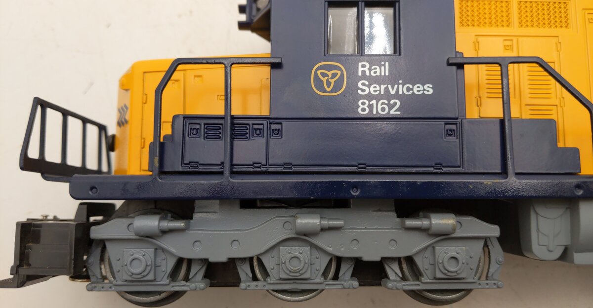 Lionel 6-8162 O Gauge Ontario Northland SD18 Powered Diesel Locomotive EX/Box