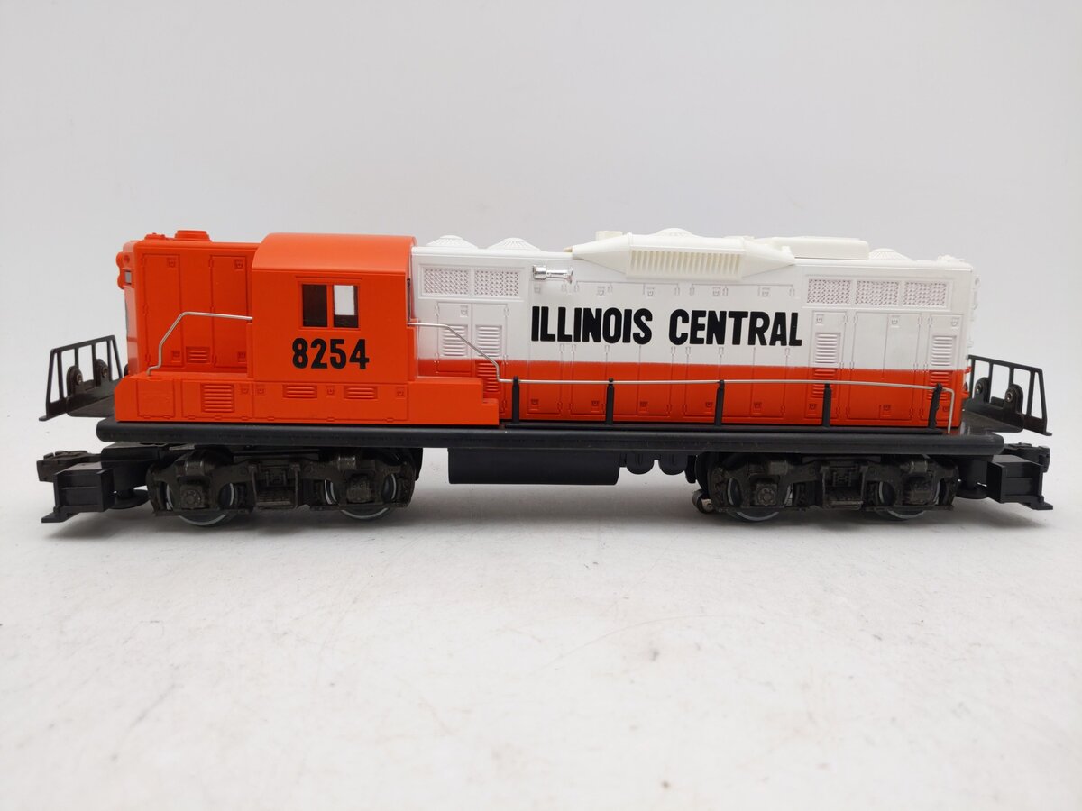 Lionel 6-8254 O Gauge Illinois Central GP-9 Dummy Diesel Locomotive EX