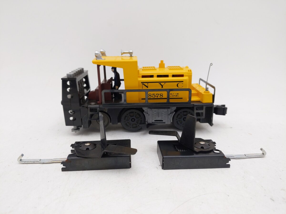 Lionel 6-8578 O Gauge New York Central Motorized Ballast Tamper Car EX