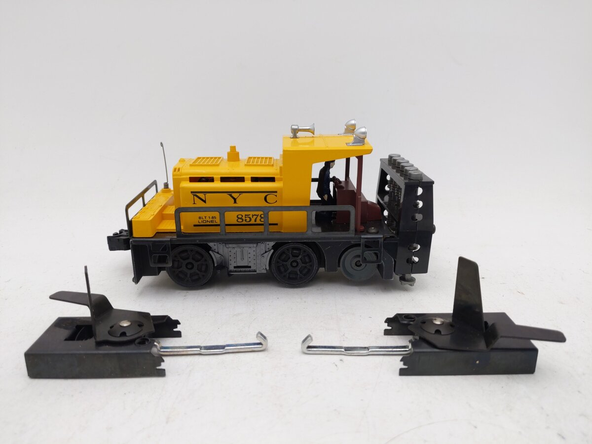 Lionel 6-8578 O Gauge New York Central Motorized Ballast Tamper Car EX