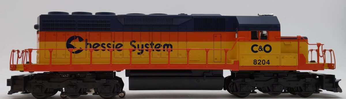 Lionel 6-18204 O Gauge Chessie System SD40 Non-Powered Diesel Locomotive #8204 LN/Box