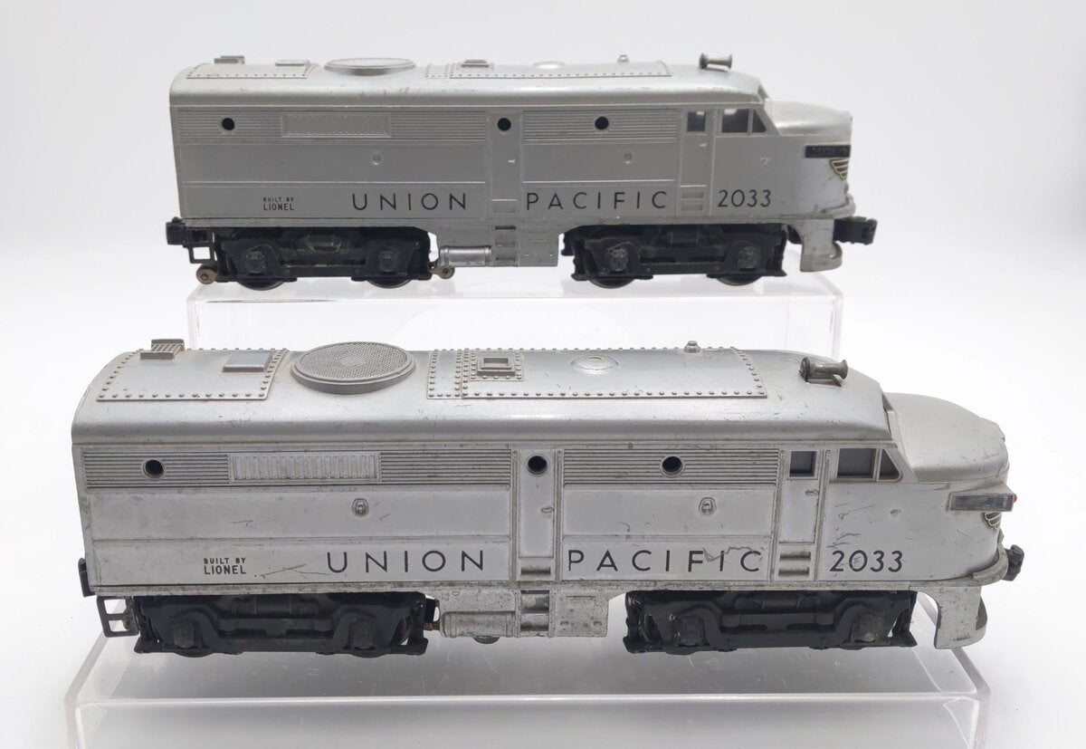 Lionel 2033 Vintage O Union Pacific Alco AA Diesel Locomotive Set VG