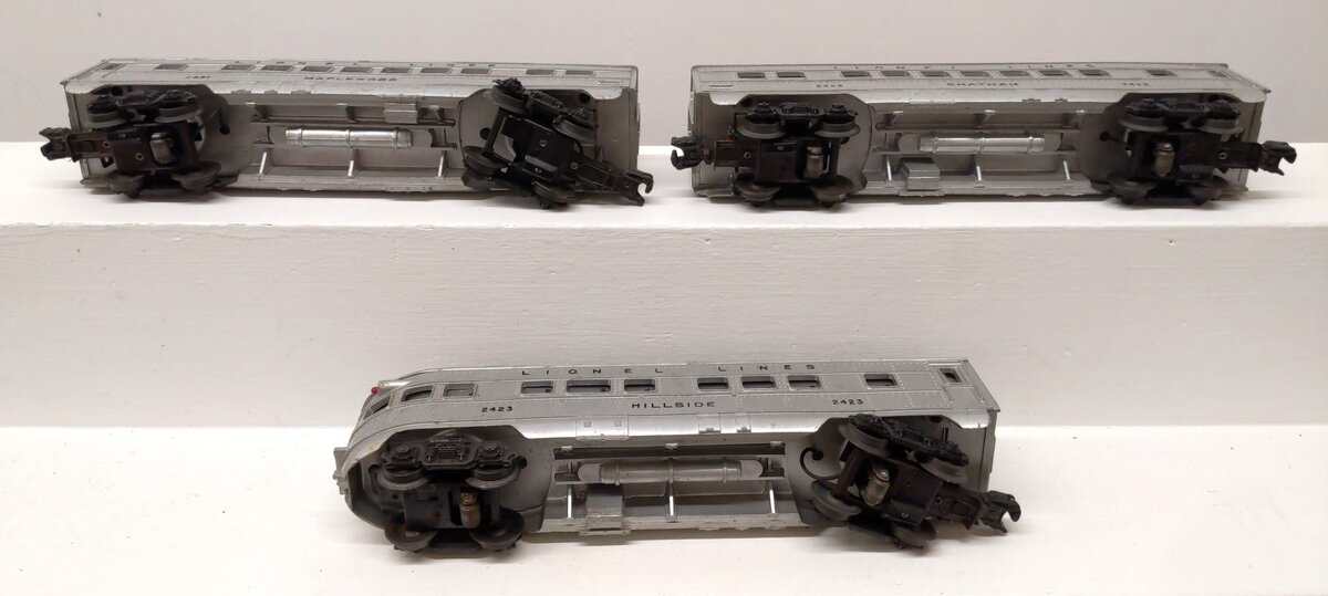 Lionel 2421S Vintage O Lionel Lines 2421, 2422, 2423 Passenger Cars: (Set of 3) VG