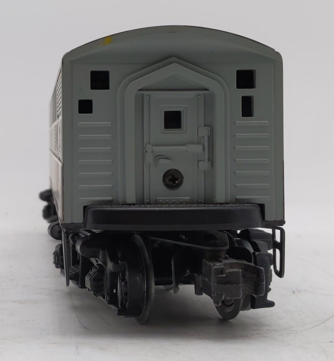 Lionel 2373 Vintage O Canadian Pacific F3 B Non-Powered Diesel Locomotive EX
