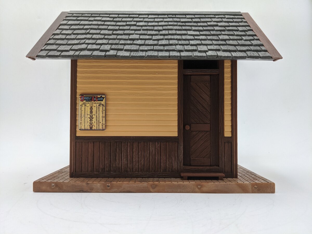 Pola 913 G Scale Silverton Outhouse (Assembled) EX