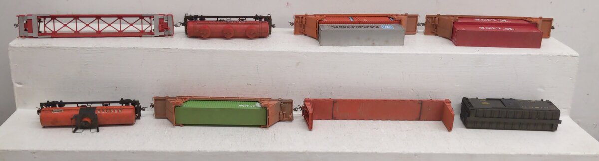 Athearn & Other HO Scale Assorted Freight Cars [8] VG