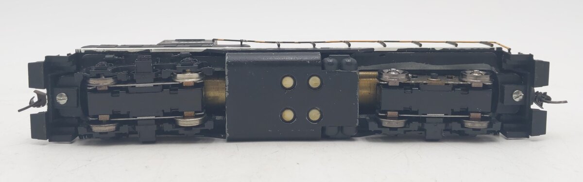 HO Scale NYC Powered Diesel Locomotive #5680 - Custom VG