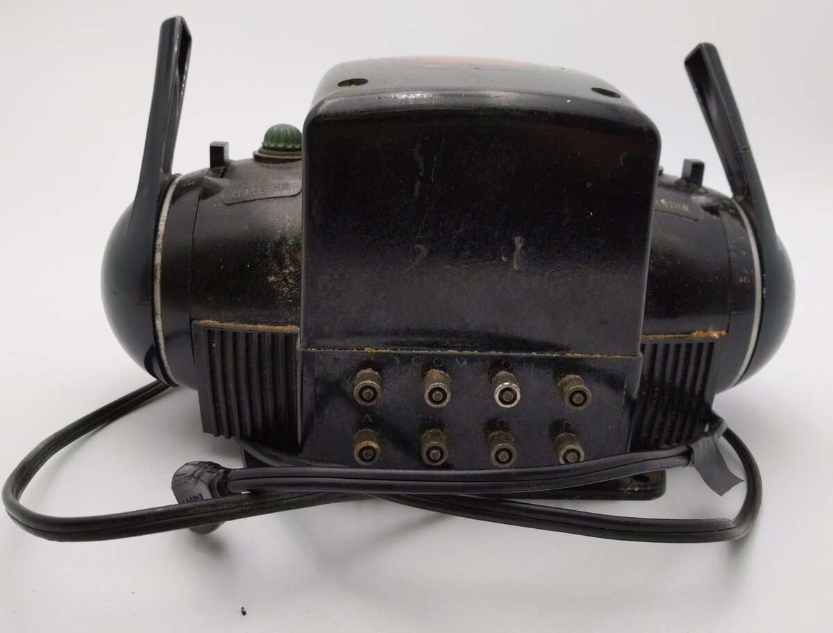 Lionel ZW Vintage O Gauge Trainmaster 275 Watt Transformer with Whistle VG