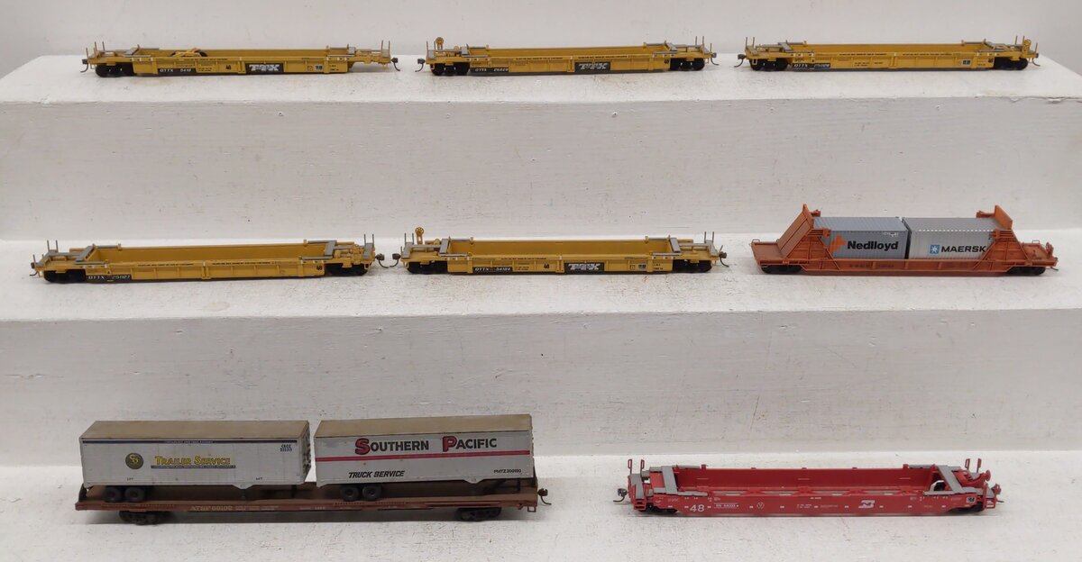 Athearn & Other HO Scale Assorted Freight Cars [8] VG