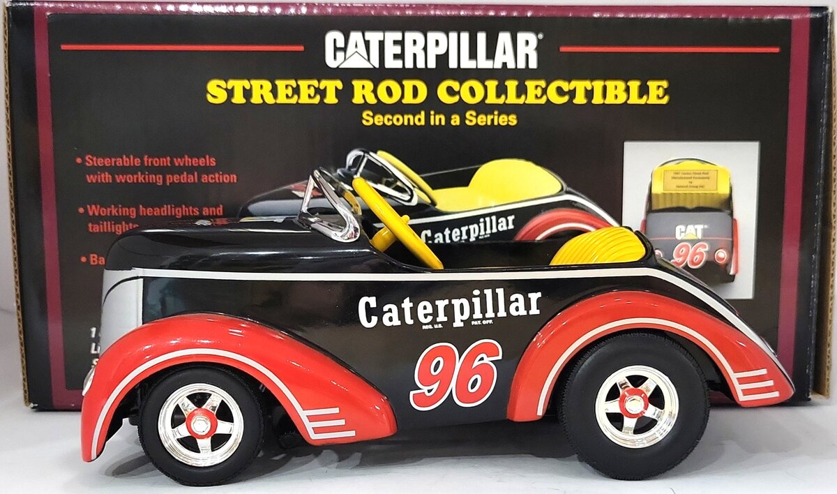 1941 Garton 1:6 Scale Diecast Street Rod Pedal Car CAT Racing Bank LN/Box