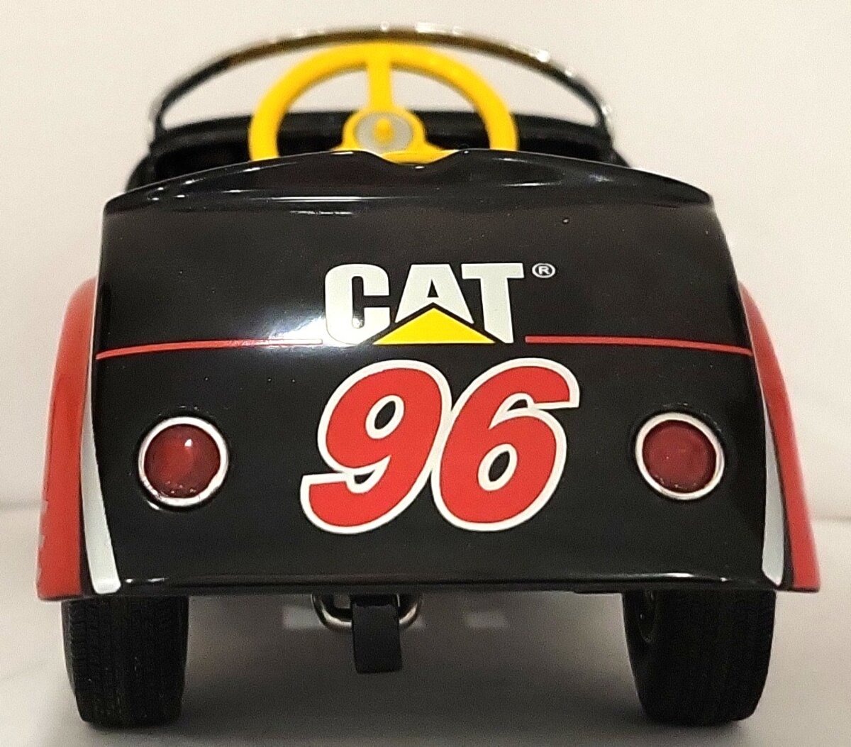 1941 Garton 1:6 Scale Diecast Street Rod Pedal Car CAT Racing Bank LN/Box