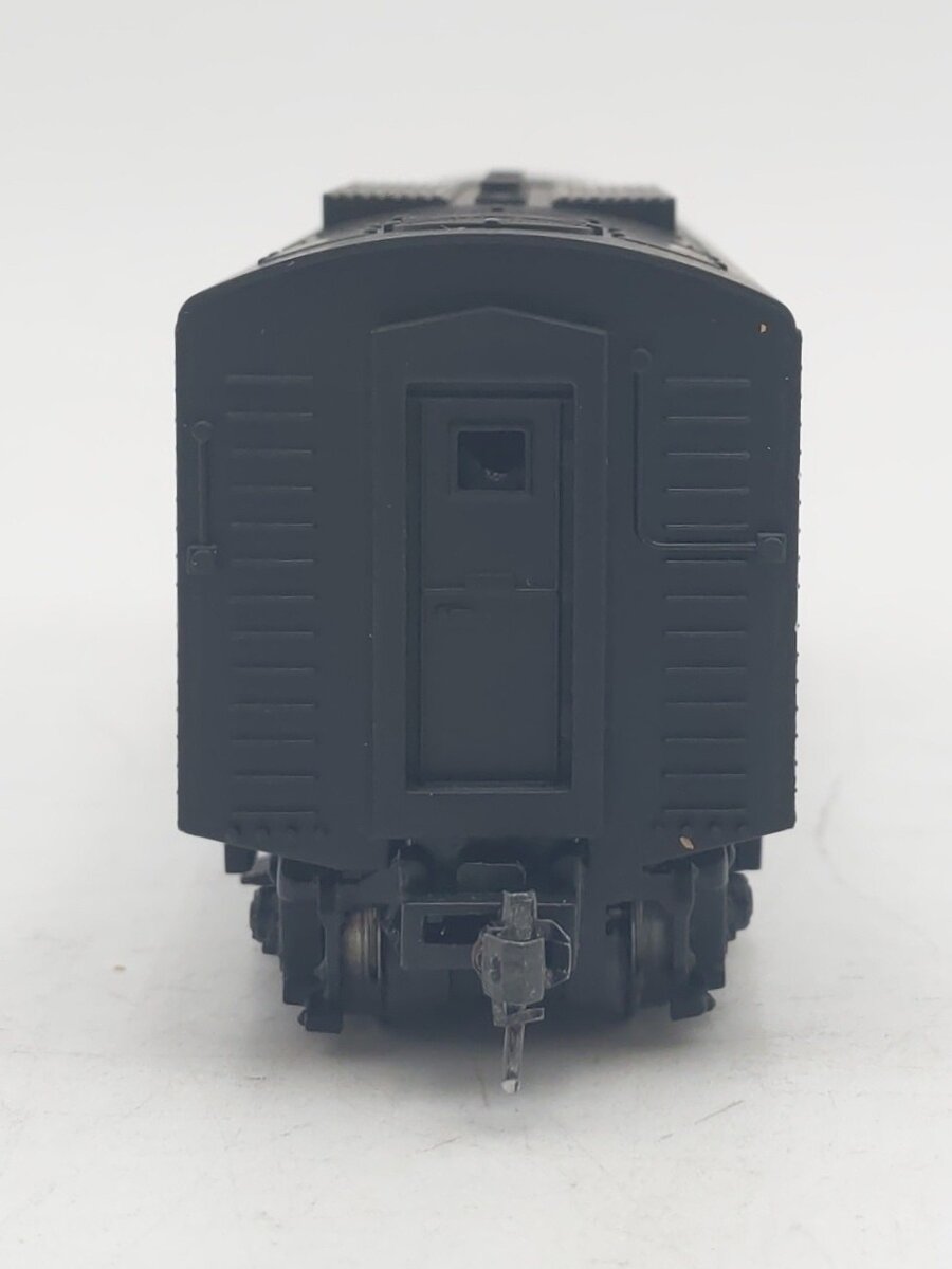 Bachmann HO Scale NYC Powered Diesel Locomotive B Unit EX