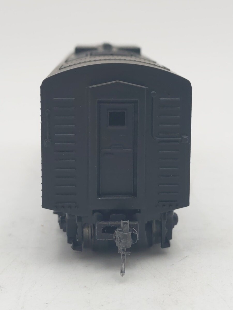 Bachmann HO Scale NYC Powered Diesel Locomotive B Unit EX