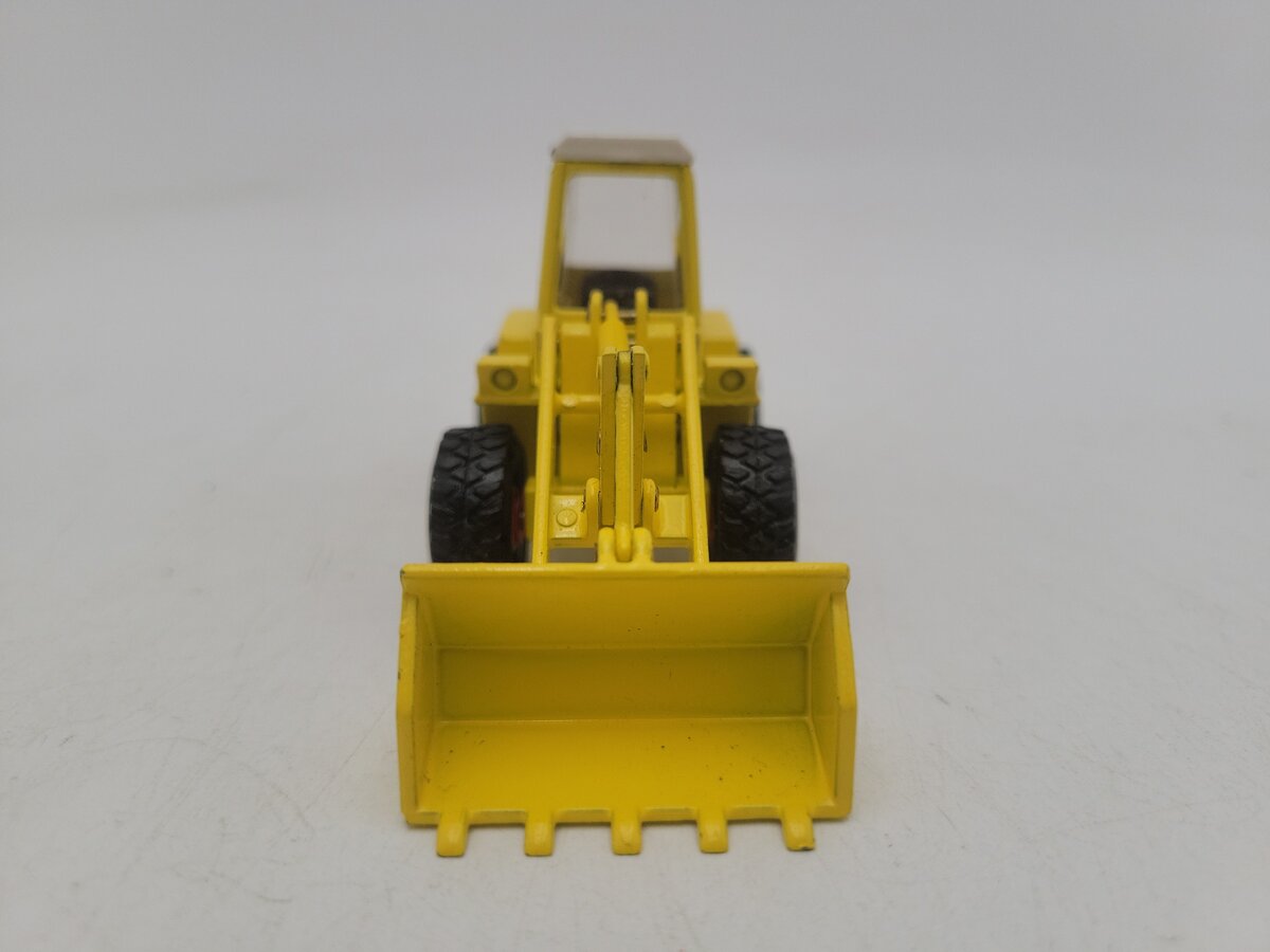 NZG 191 1:50 Scale Yellow & White Kramer Allrad Wheel Loader Die Cast Model EX/Box