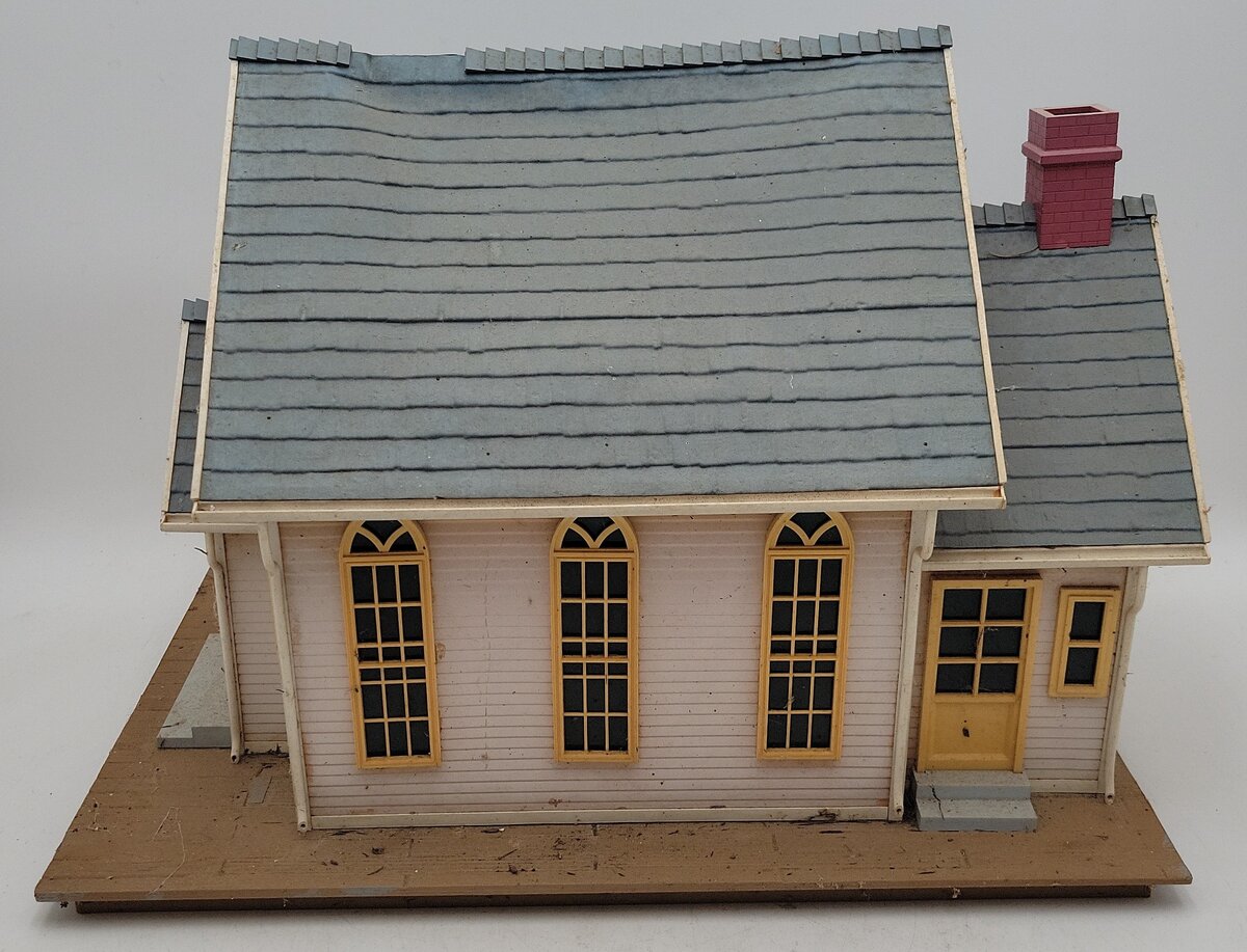 Aristo-Craft 7206 G Scale Church VG
