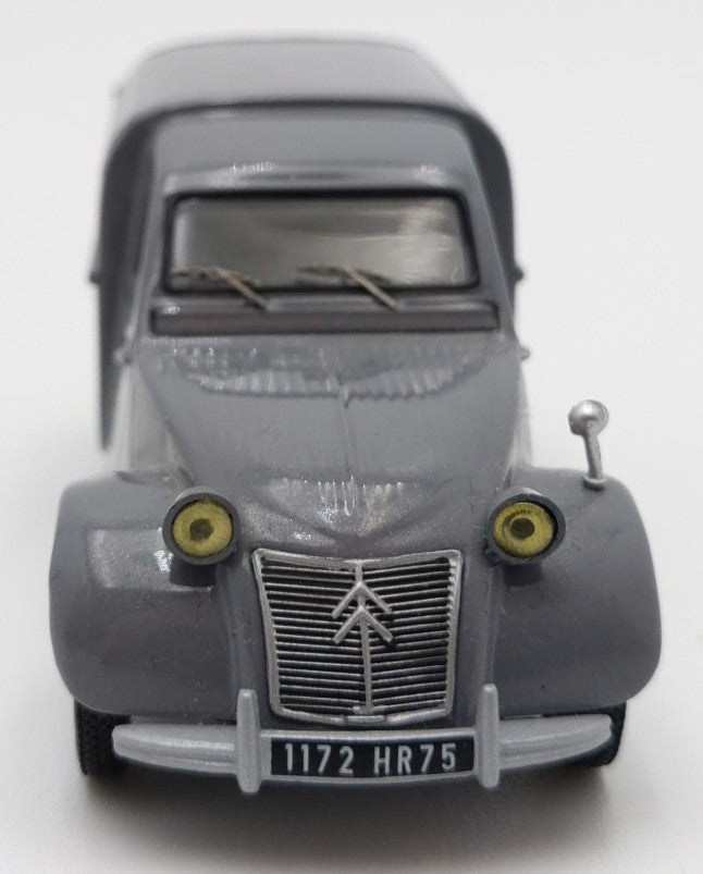IXO Models 1:43 Scale Die-Cast Citroen 2CV "Esso Motor Oil" LN