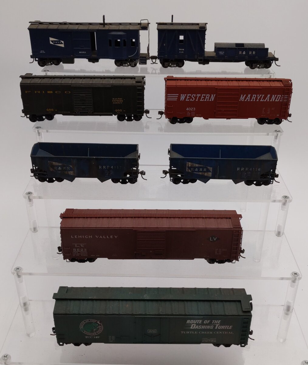 Branchline Trains & Other HO Scale Assorted Freight Cars [8] VG