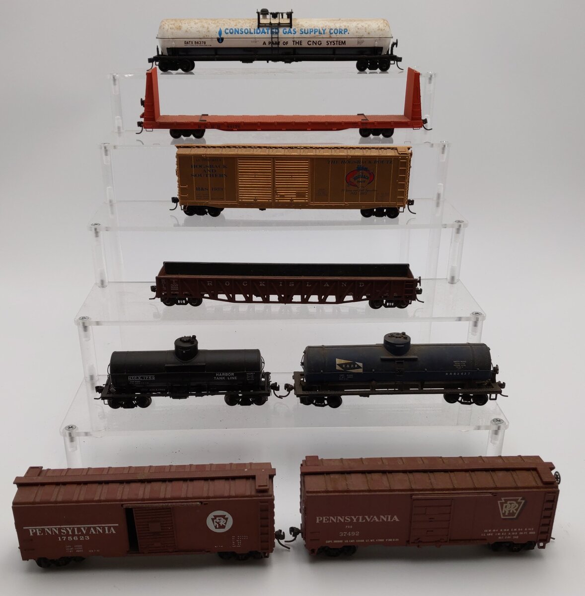 Accurail & Other HO Assorted Freight Cars [8] VG