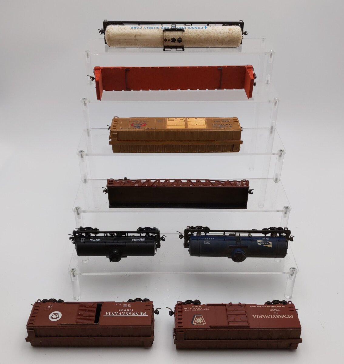 Accurail & Other HO Assorted Freight Cars [8] VG
