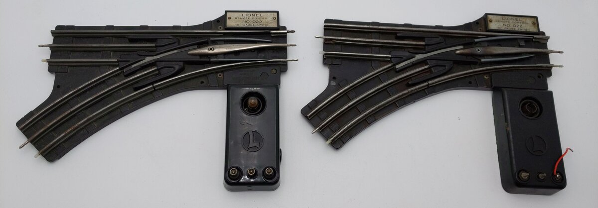 Lionel O22 Vintage O Left-Hand & Right-Hand Remote Control Switches (Pair of 2) VG