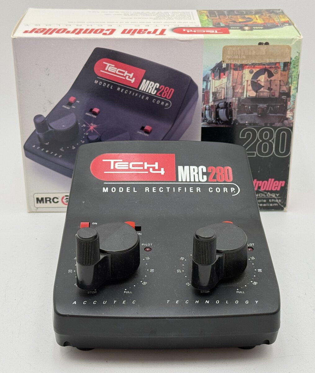 MRC AB116 Tech 4 280 Dual Power 16VA Train Controller EX/Box