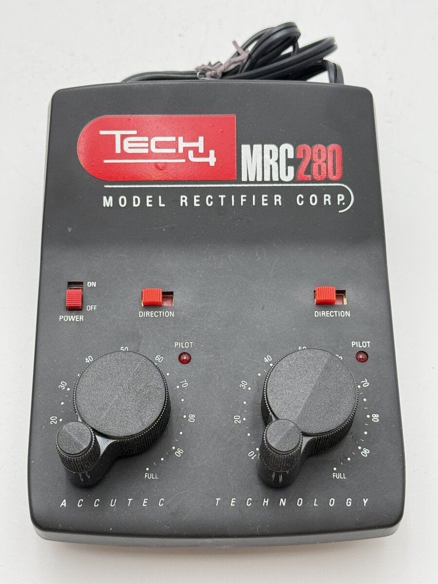 MRC AB116 Tech 4 280 Dual Power 16VA Train Controller EX/Box