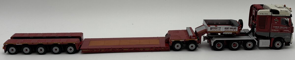 WSI 01-2741 1:50 Chris Bennett MB Arocs MP4 Big Space SLT 8x4 + Low Loader LN/Box