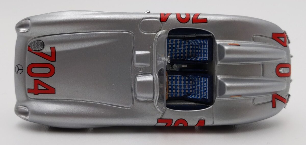 MiniChamps 1:43 Scale Die-Cast 1955 Mille Miglia Mercedes-Benz 300 SLR #704 EX