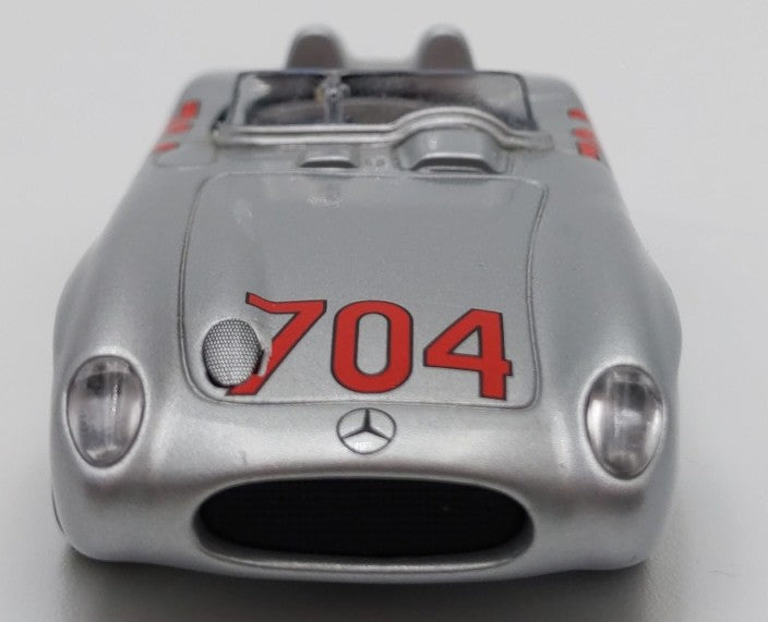 MiniChamps 1:43 Scale Die-Cast 1955 Mille Miglia Mercedes-Benz 300 SLR #704 EX