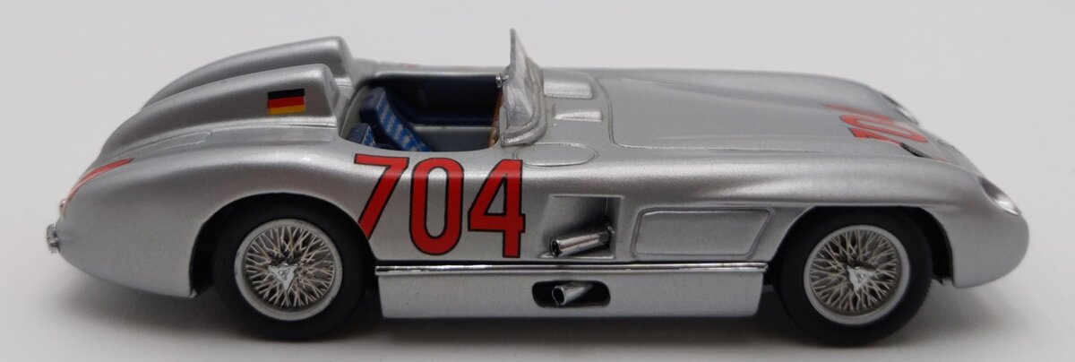 MiniChamps 1:43 Scale Die-Cast 1955 Mille Miglia Mercedes-Benz 300 SLR #704 EX