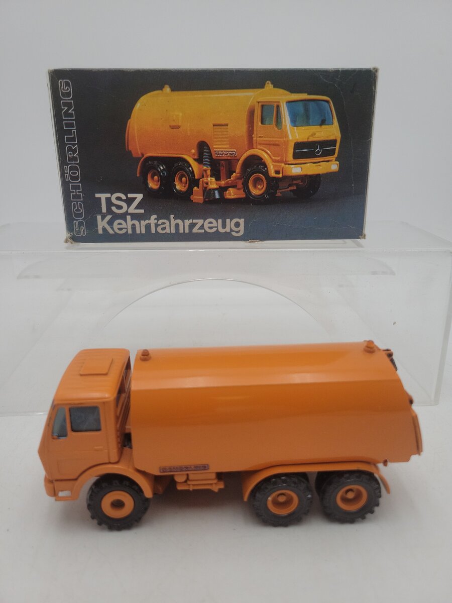 Conrad 3042 1:50 Scale Orange Schörling Street Sweeper Truck Diecast Model EX/Box