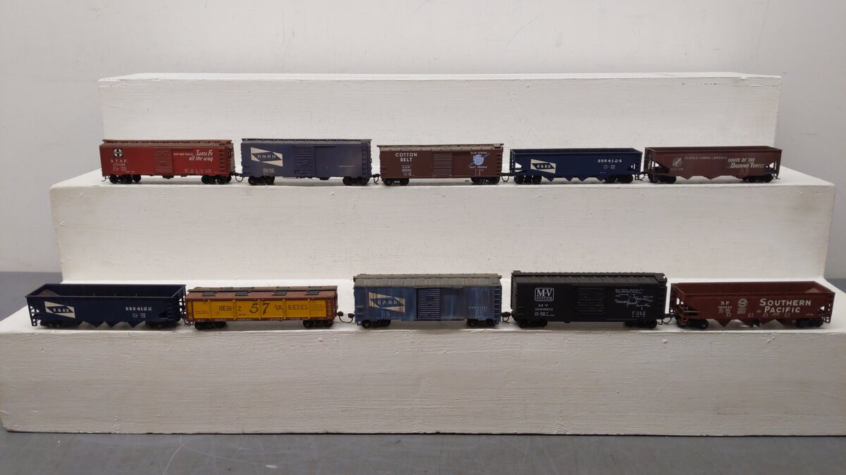 Varney, Mantua & Other CUSTOM HO Scale Assorted Freight Cars: 275169, 64812 [10]