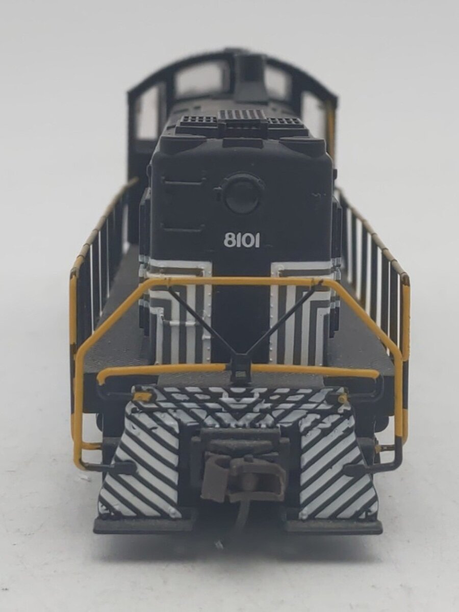 Atlas 8858 HO Scale New York Central RS-1 Alco Diesel Locomotive #8101 EX