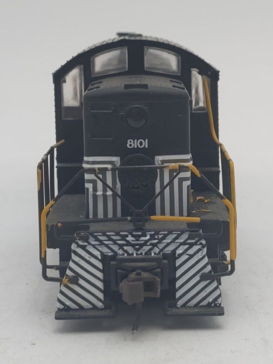 Atlas 8858 HO Scale New York Central RS-1 Alco Diesel Locomotive #8101 EX