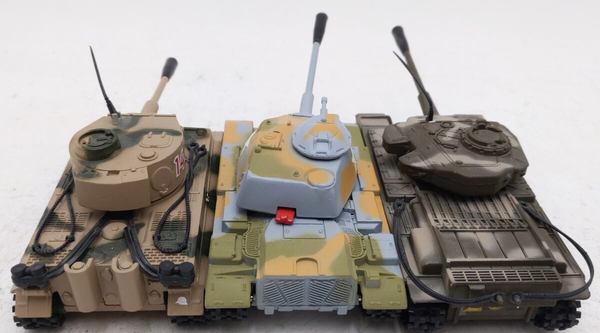 Corgi 1:48 Assorted Tanks Centurion MK III, M60 AI Medium Tank, Tiger 1 [3] EX
