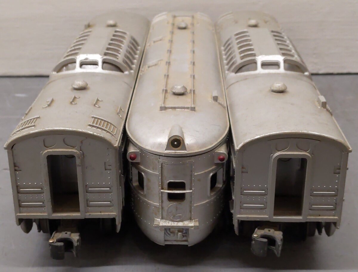 Lionel Vintage O Lionel Lines Passenger Cars 2432, 2436 [3]