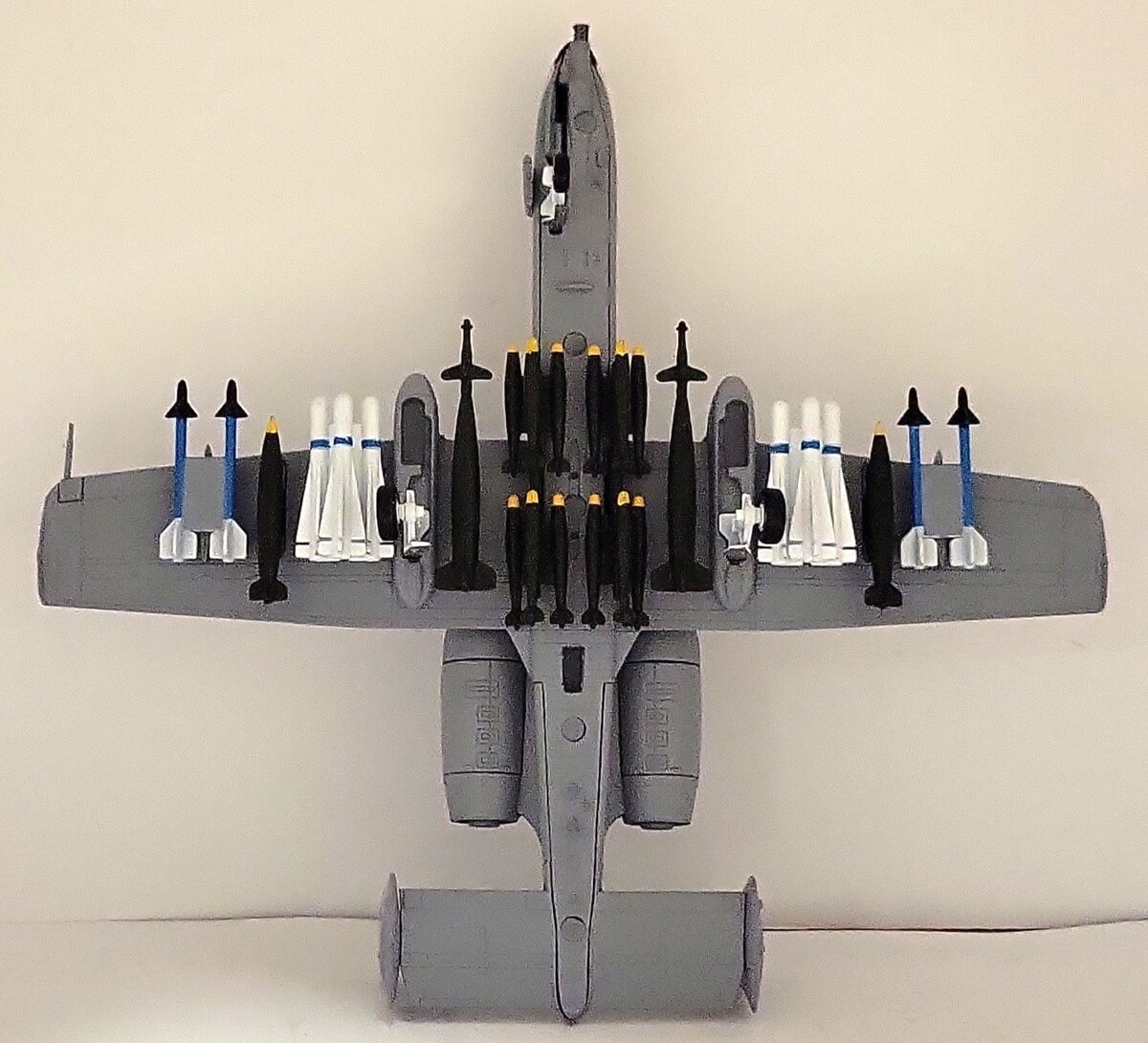 WLTK A-10A 1:100 Die-Cast "Shark Mouth" Thunderbolt II Airplane LN/Box