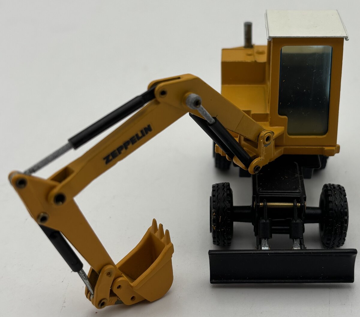 NZG 257 1:50 Scale Zeppelin-Kompaktbagger Z 206 M Mini Excavator Die-Cast Model EX/Box