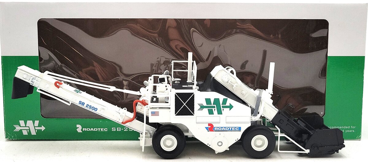 First Gear 59-3268 1:50 Die-Cast Roadtec SB-2500 Shuttle Buggy EX/Box