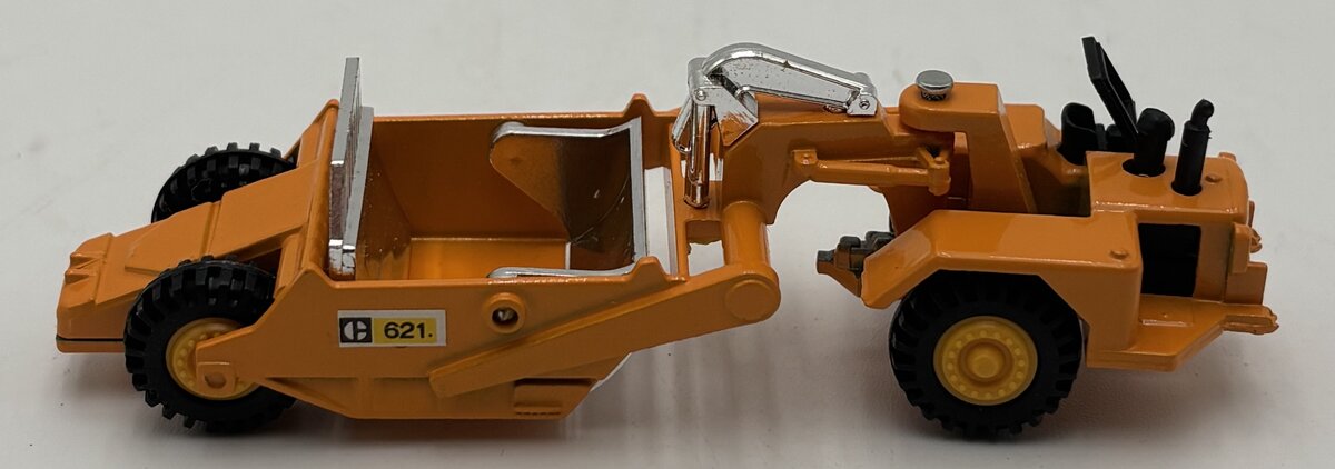Grip Zechin 36 1:110 CAT 621 Motor Scraper EX/Box