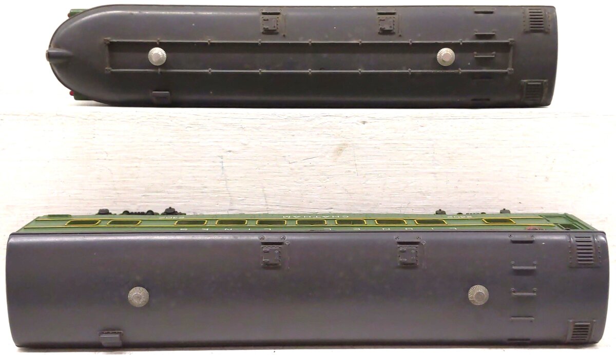 Lionel Vintage O Gauge Postwar Green/Gray Passenger Cars: 2401, 2402 [2]