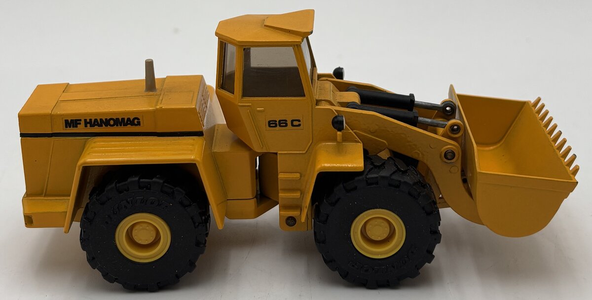 Cursor-Modell 569 1:50 MF Hanomag 66C Loader EX/Box