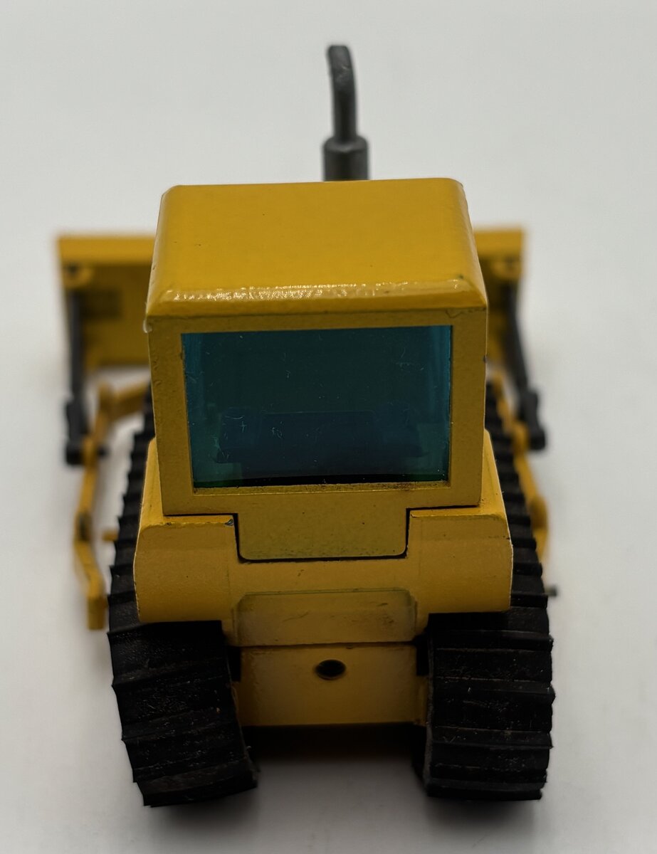 NZG 1:50 Massey Ferguson MF 300 P Crawler Loader EX/Box