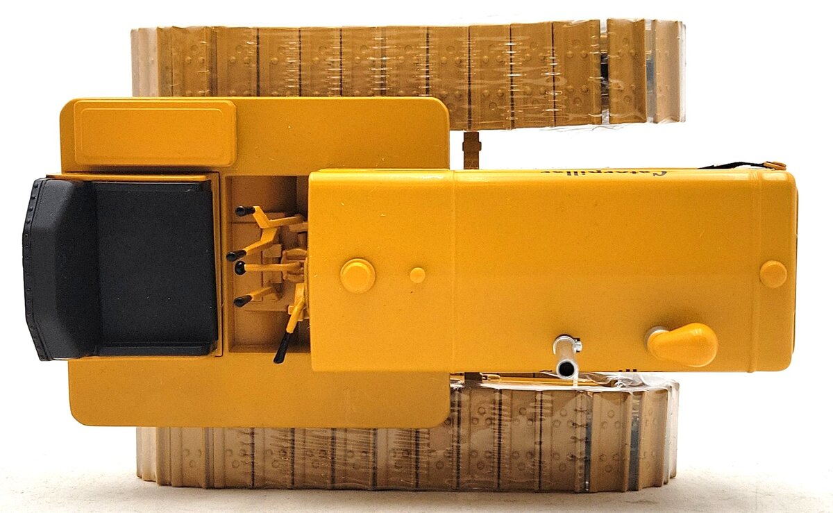 Spec-Cast CUST-1008 1:16 Caterpillar R2 Track-Type Tractor  NIB