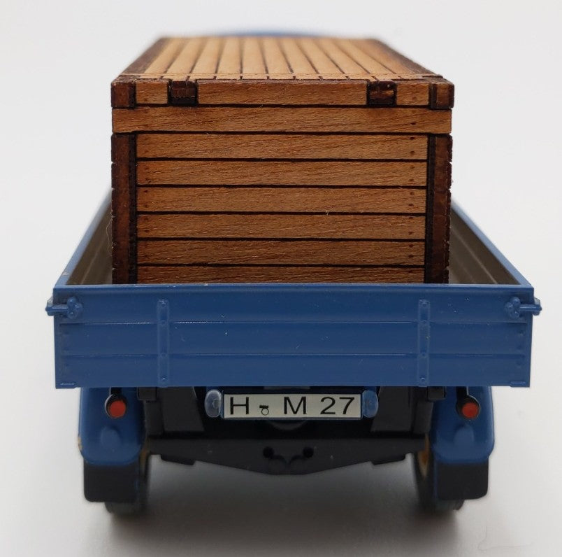Schuco 03323 1:43 Scale Die-Cast Tempo Matador 