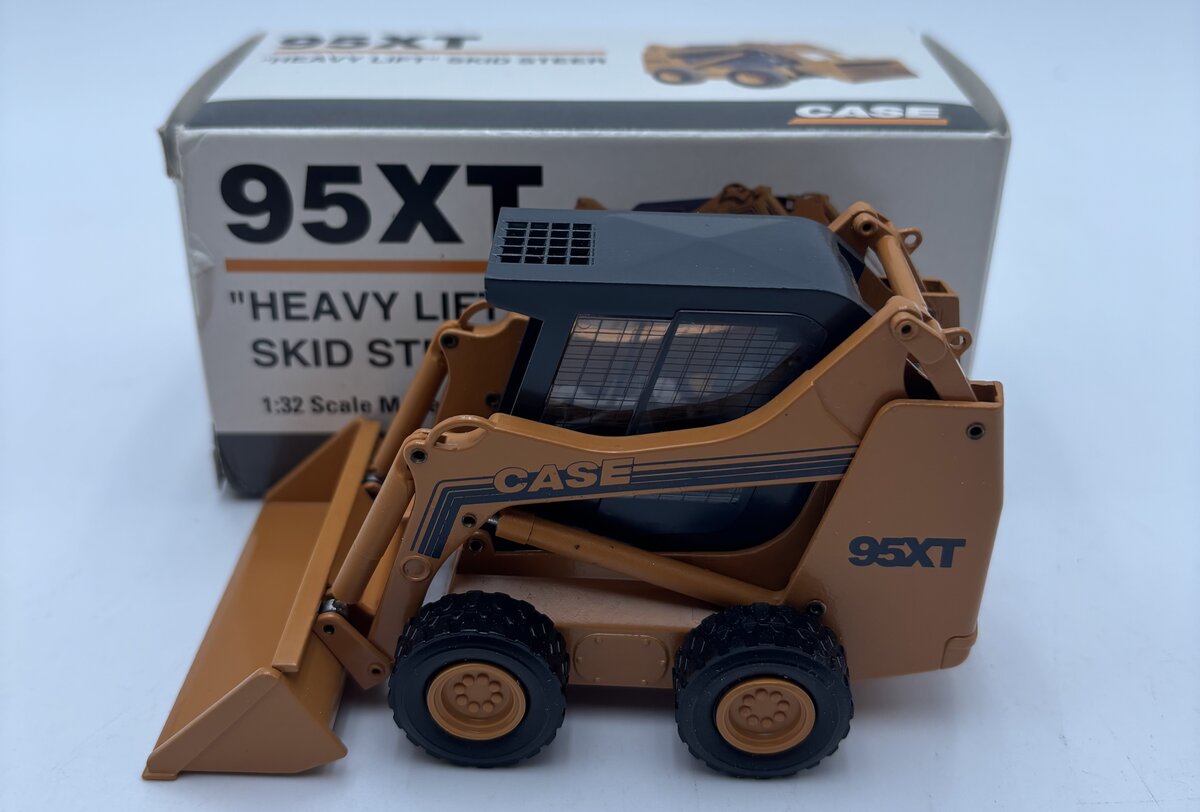 Conrad 5408 1:32 95XT Heavy Lift Skid Steer Loader LN/Box