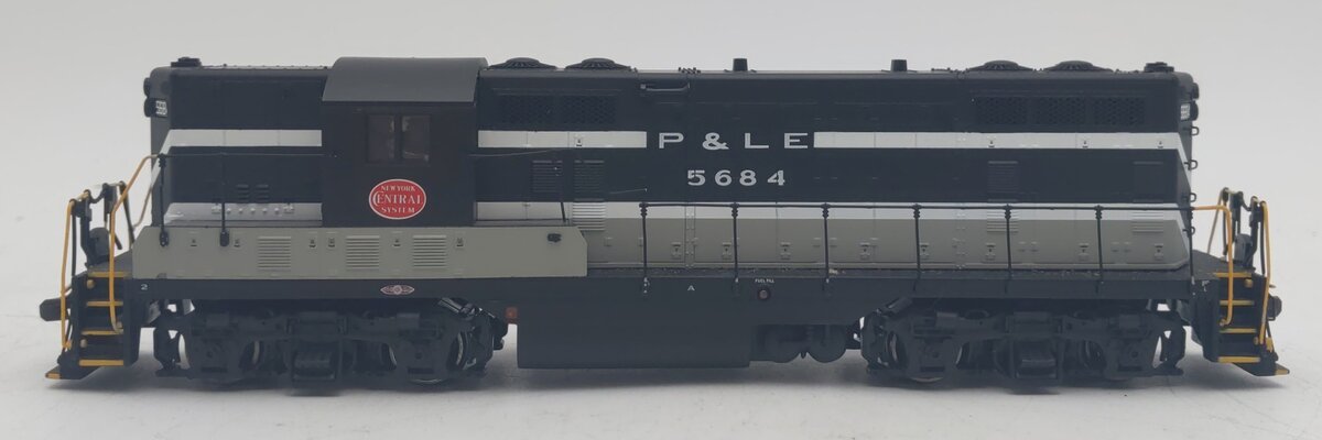 Atlas 20000229 HO New York Central System P&LE GP-7 Diesel Locomotive #5684 VG