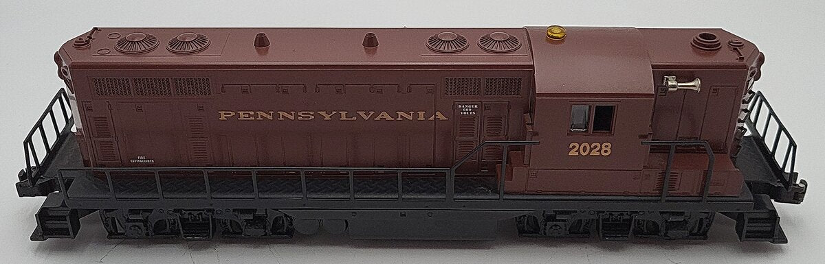 Lionel 6-18567 O Gauge Pennsylvania GP-9 Diesel Locomotive #2028 EX/Box