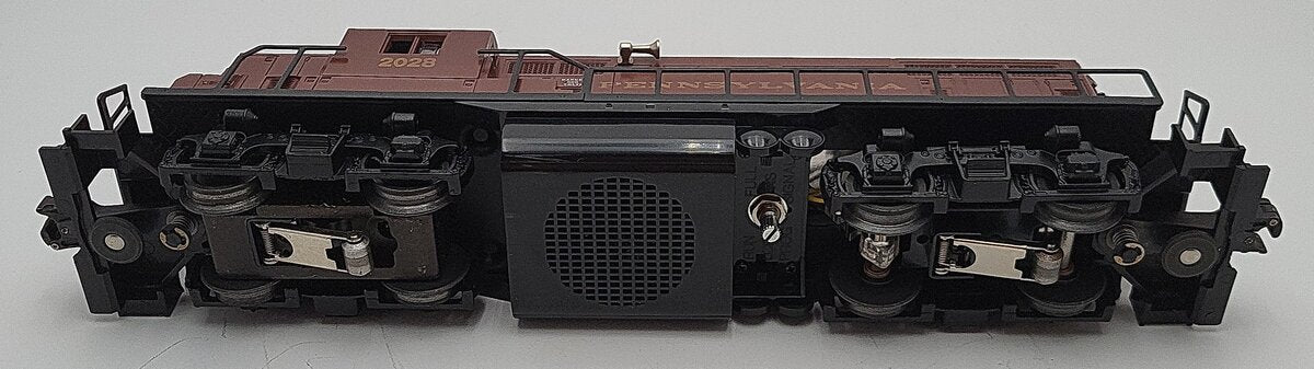 Lionel 6-18567 O Gauge Pennsylvania GP-9 Diesel Locomotive #2028 EX/Box