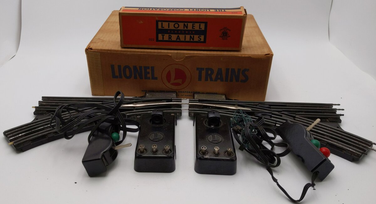 Lionel O22 Vintage O Left-Hand & Right-Hand Remote Control Switches (Pair of 2) VG/Box